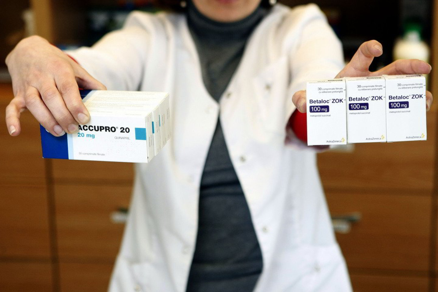Gaudami iš įvairių šaltinių gausybę informacijos apie įvairias ligas bei jų gydymą, dažnai tikime, jog kone kiekvienas mūsų esame „pusė mediko“.