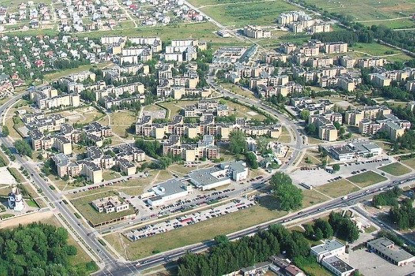 Rytinėje Palangos dalyje esančio BAM’u vadinamo kvartalo daugiabučiams suteikti net penkių gatvių pavadinimai.