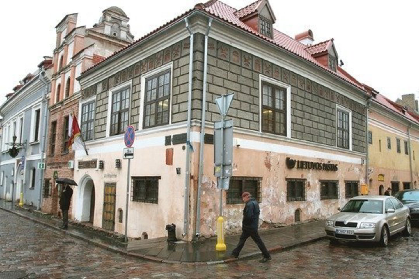 Pastato dalis, kurioje įsikūręs Senasis paštas, šiurpina ir kauniečius, ir turistus.
