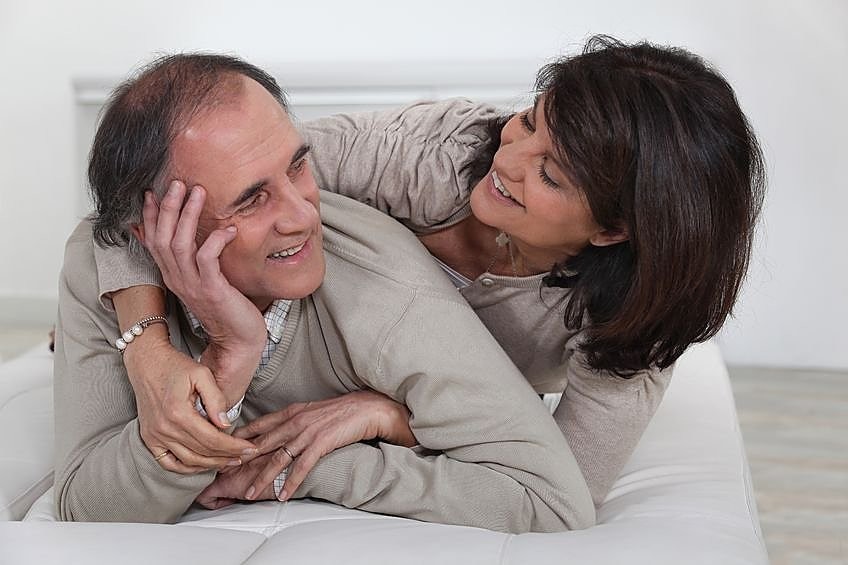 Ar baigus penktąją dešimtį baigiasi ir lovos malonumai?