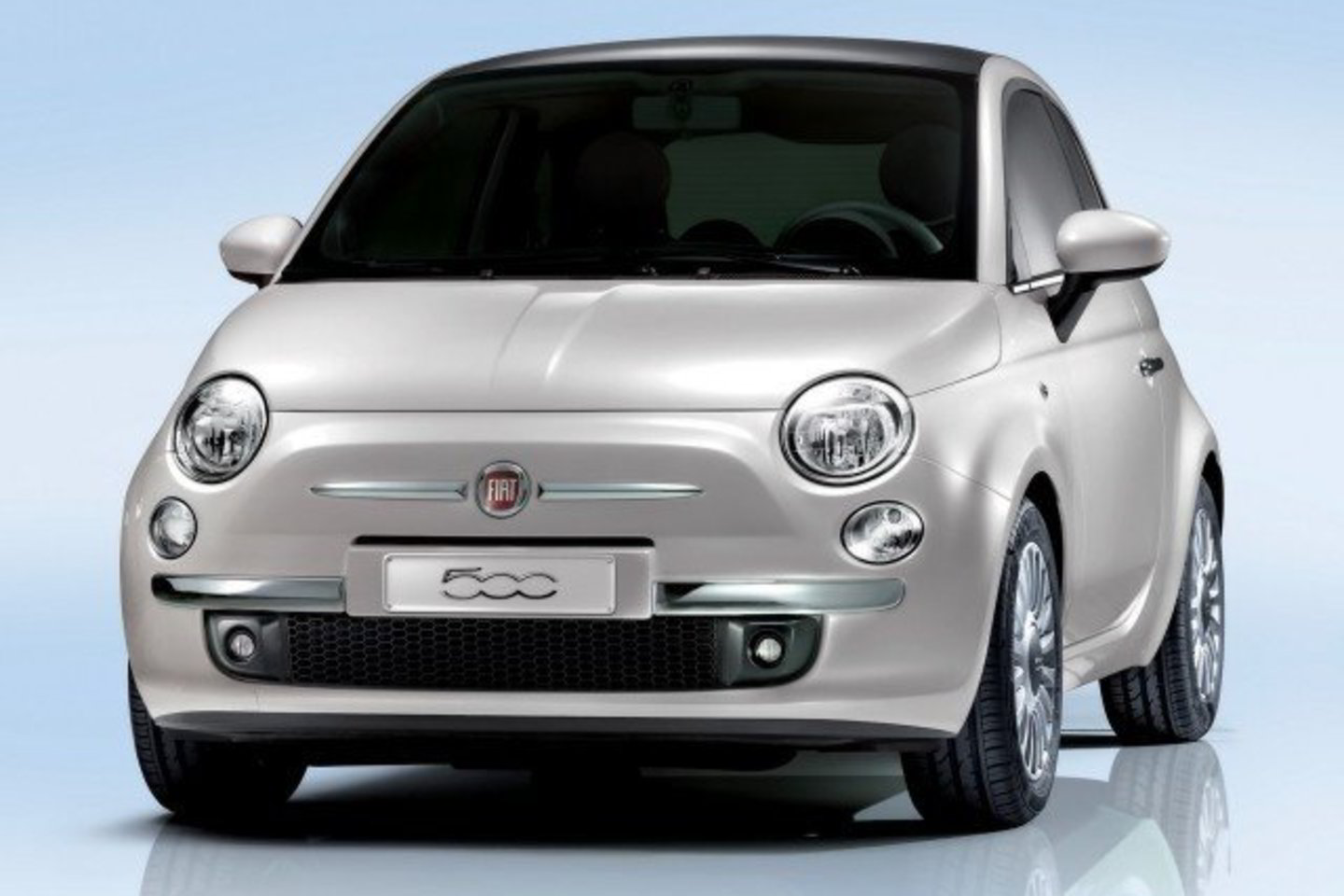 Statistika skelbia, kad lapkritį Lietuvoje daugiausiai parduoda "Fiat 500", tačiau didžioji daugyma jų buvo reeksportuota.