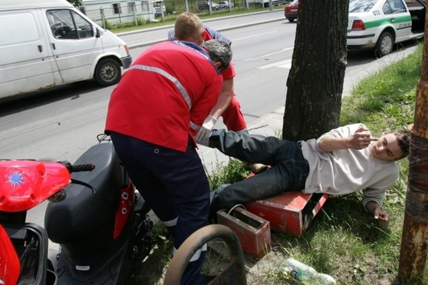Pareigūnų teigimu, transporto priemonių vairuotojai eismo įvykio metu buvo blaivūs, teisę vairuoti turi.