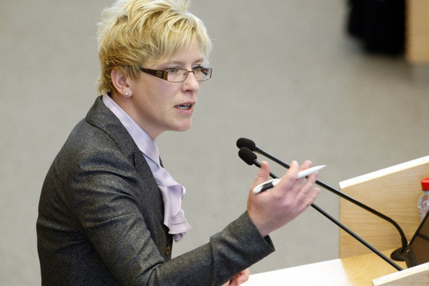 Finansų ministrė priminė, kad mokesčių našta Lietuvoje yra viena mažiausių Europoje, tačiau kartu pripažino, kad mokesčių sistema yra nesubalansuota.