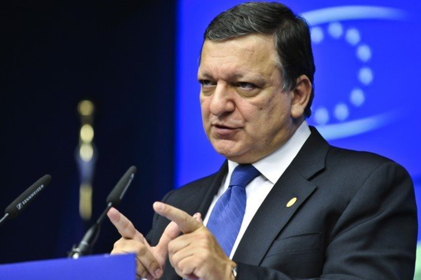 „Mūsų tikslas - bevizis režimas, tačiau tai neįvyks kitais metais“, - sakė Jose Manuelis Barroso.