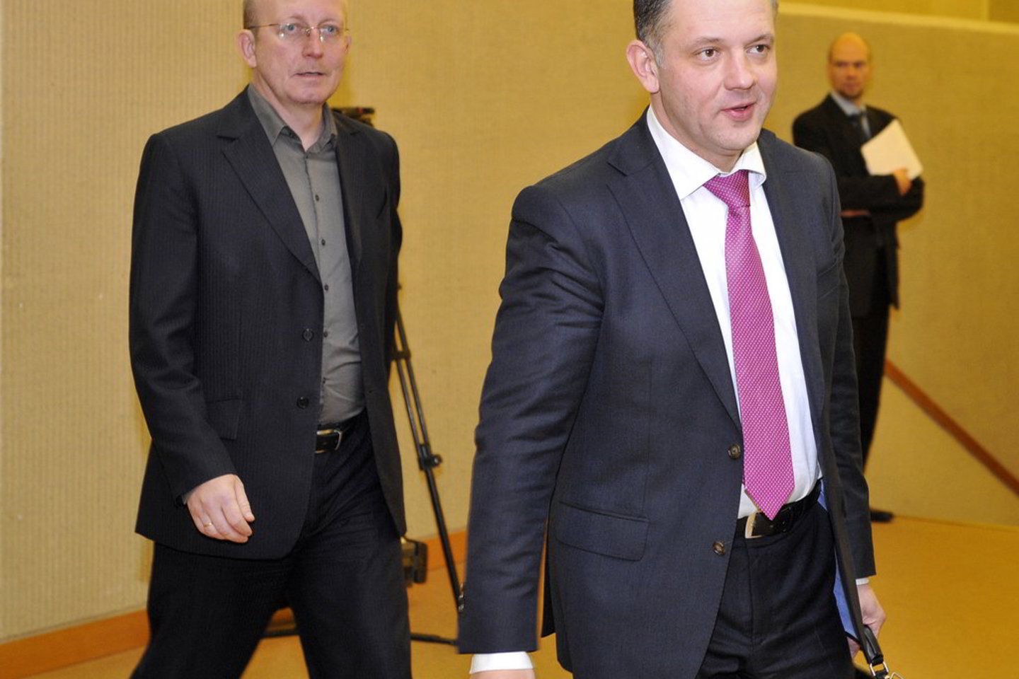 Valdančiosios koalicijos partneriai trečiadienio vakarą rinkosi tartis, kuriuos mokesčius didinti.