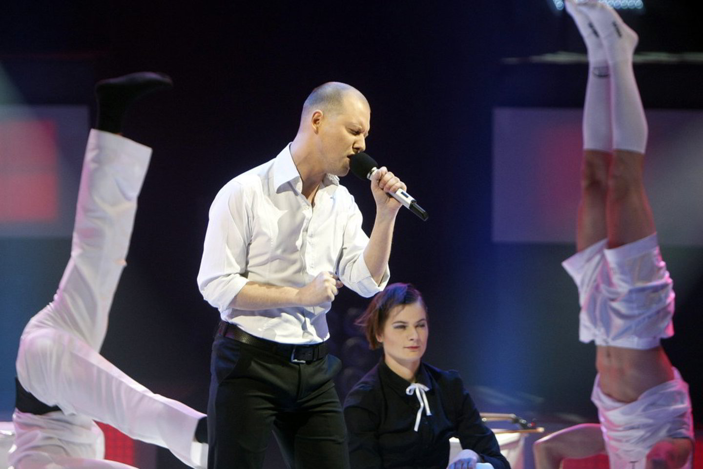Sasha Songas paskutinį metų vakarą dainuos savo klube.