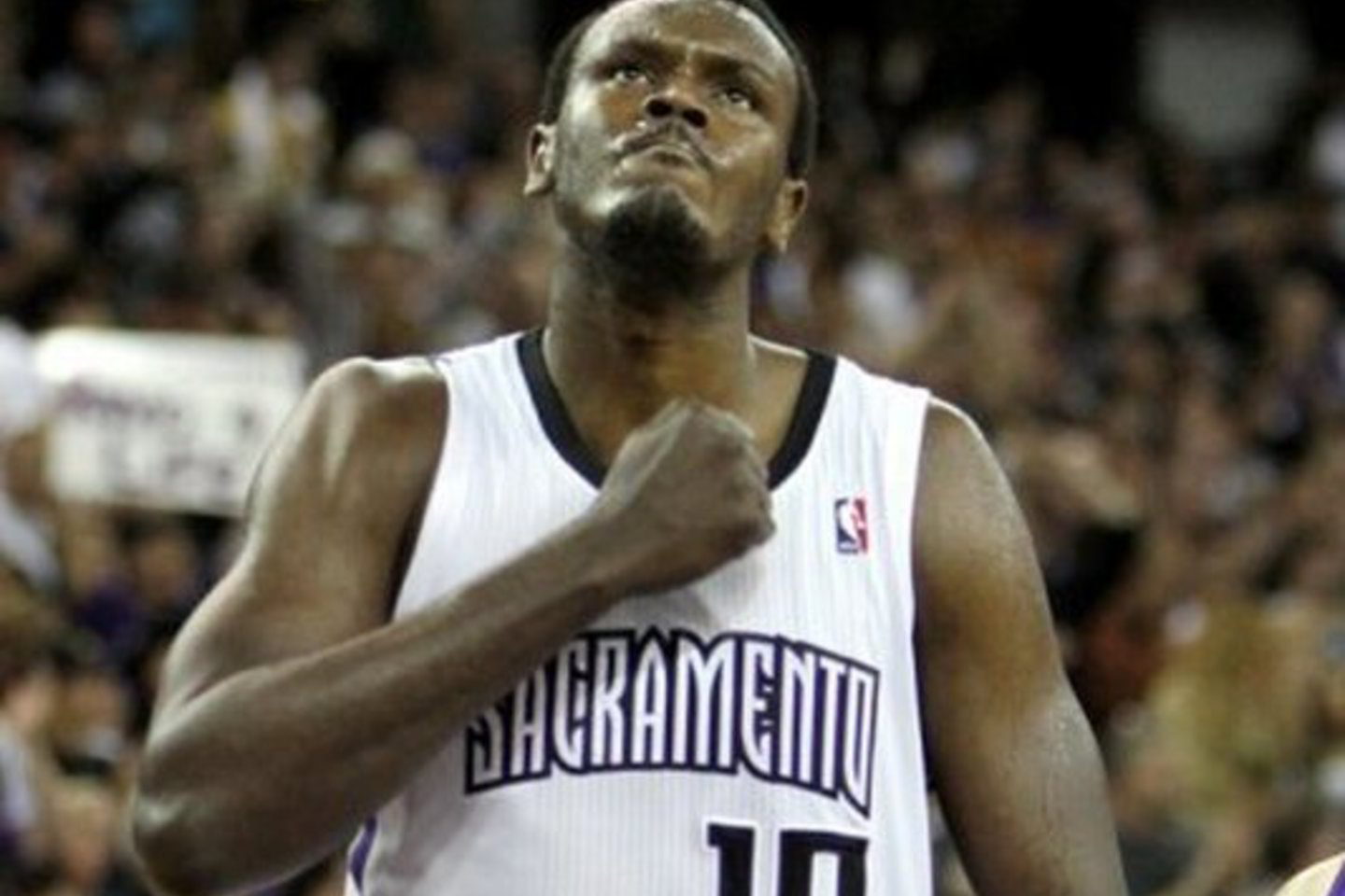 208 cm ūgio S.Dalembertas praėjusiame sezone atstovavo „Sacramento Kings“ ekipai ir pelnydavo po 8,1 taško bei atkovodavo 8,2 kamuolio.