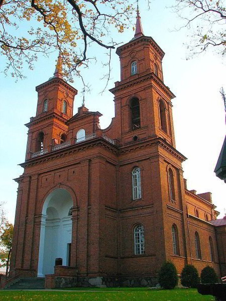 Panevėžio Šv.Apaštalų Petro ir Povilo bažnyčioje Kūčių vakarą mirė kunigas.