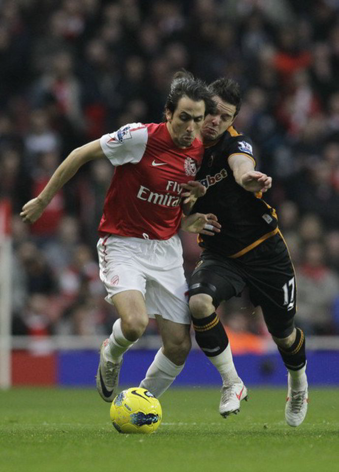 „Arsenal“ futbolininkams (raudona ir balta spalvos) pergalės pasiekti nepavyko.