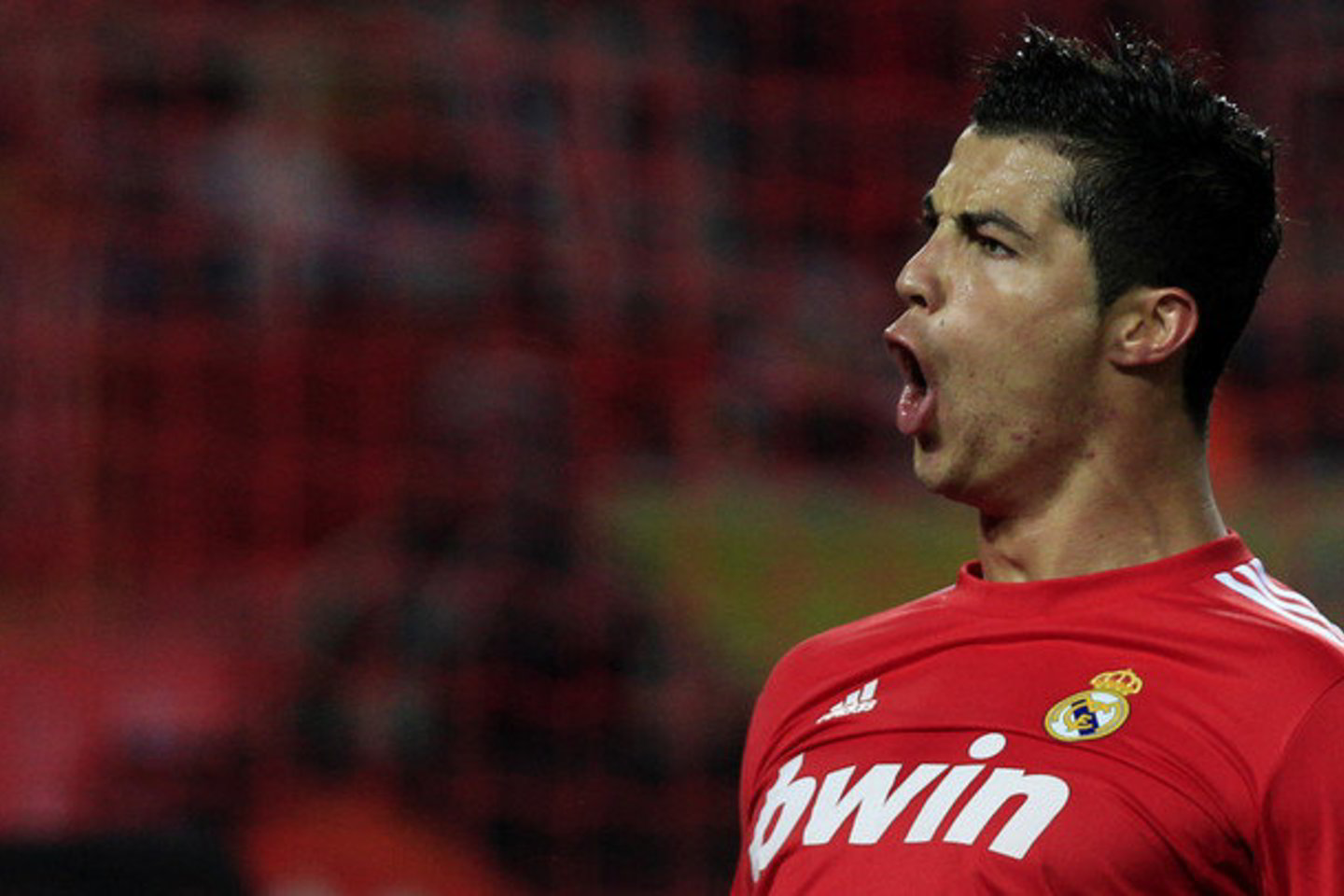 C.Ronaldo spaudos konferencijoje nusprendė išsklaidyti gandus, kad jis nori išvykti iš „Real“ ir teigė, kad yra patenkintas būdamas Jose Mourinho komandoje.
