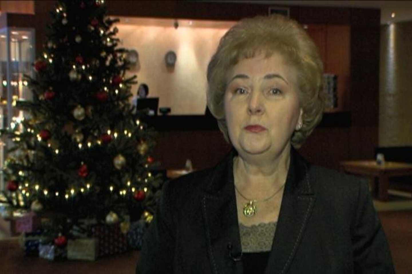 K.Brazauskienė apie galimas vestuves: „Viešpaties keliai nežinomi“.