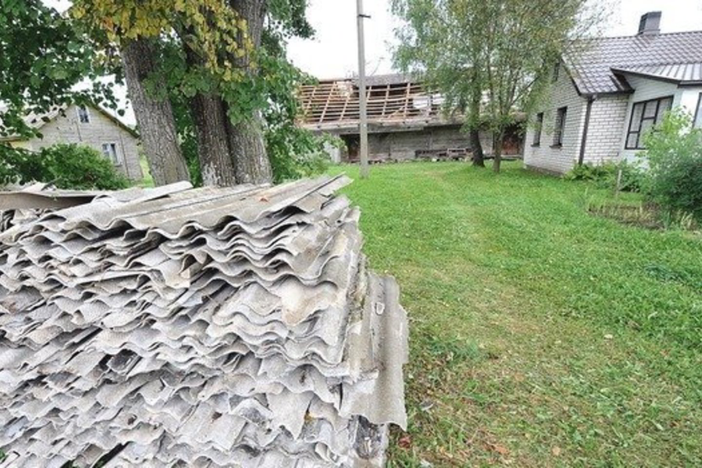 Dar nepakeitę seno šiferinio stogo kaimo gyventojai šįmet galės pasinaudoti jiems skirta Europos Sąjungos parama.