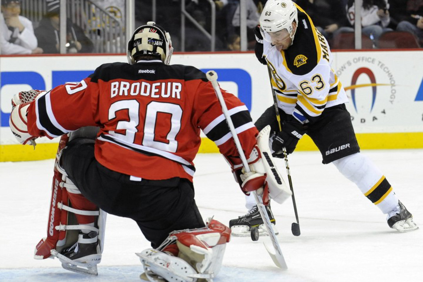 "Bruins" ledo ritulininkai nugalėjo "Devils" 6:1.