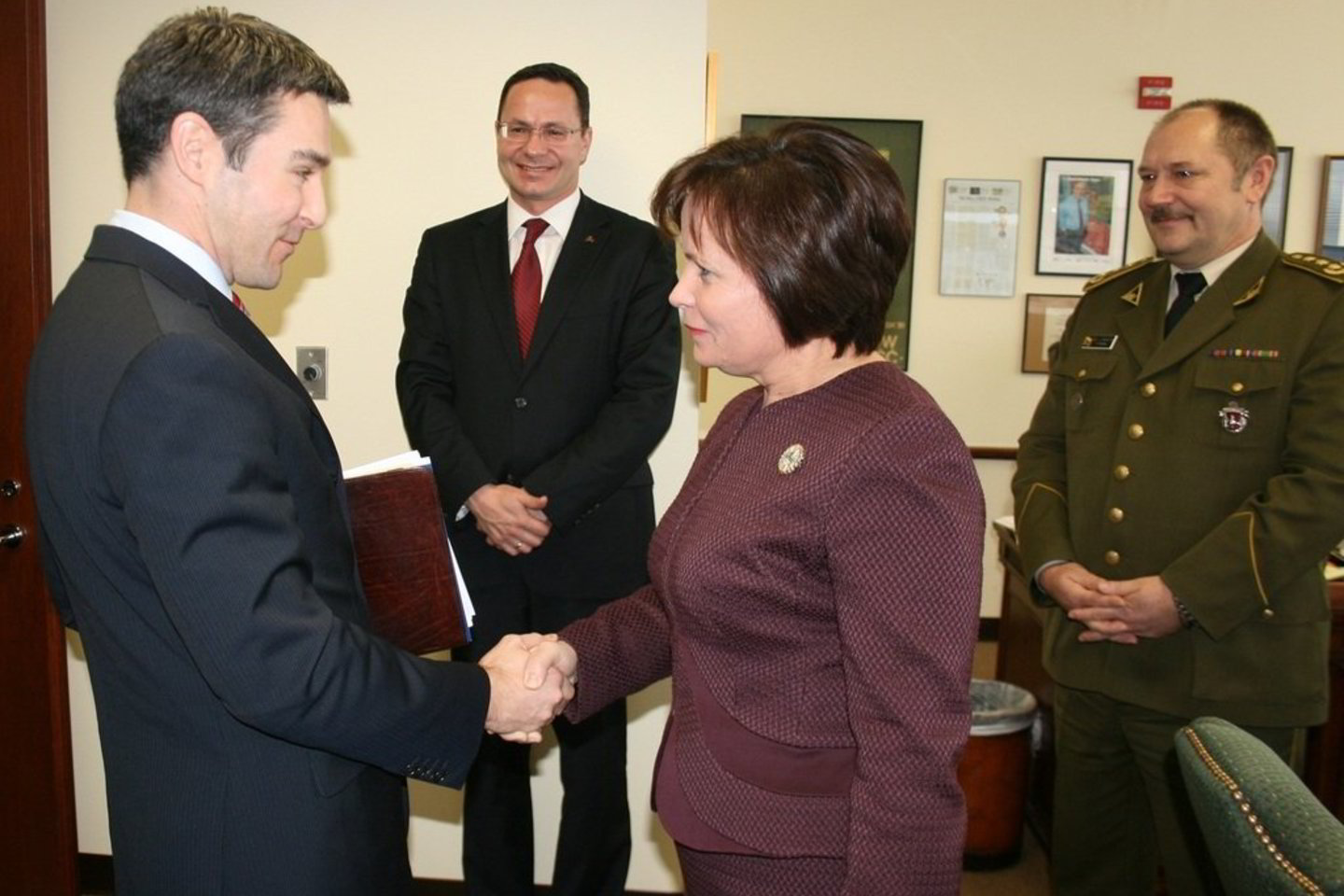 Ministrė R.Juknevičienė susitiko su JAV atstovais.