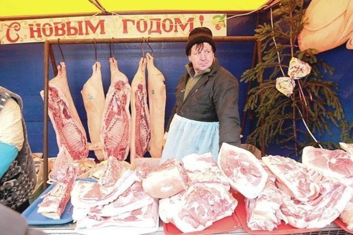 Didžiąją dalį maisto produktų baltarusiai išaugina ar pagamina patys, o ko trūksta – valdžia įsako pagaminti.