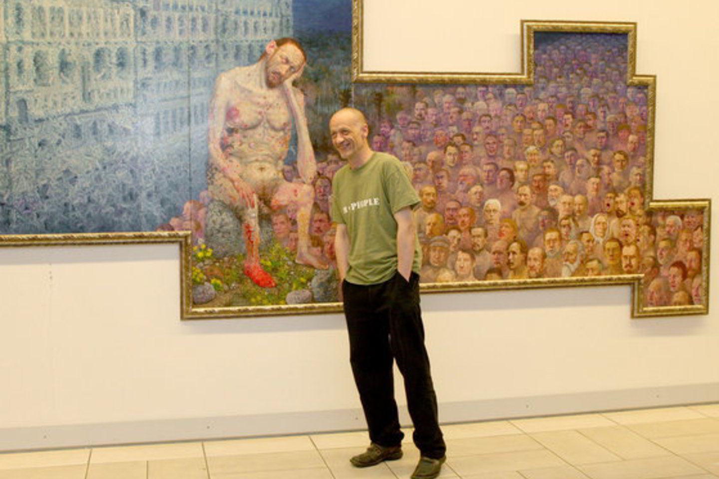 Savo kūryboje Š.Sauka taiko ikonografinius įvairių erų metodus, apokaliptinės vizijos ir chaoso išraišką.