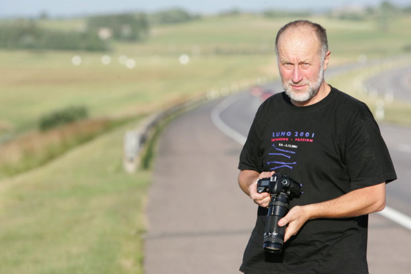 R.Požerskis fotografine kalba pasakoja apie svarbiausius įvykius, atspindinčius Lietuvos kelią į nepriklausomybę.