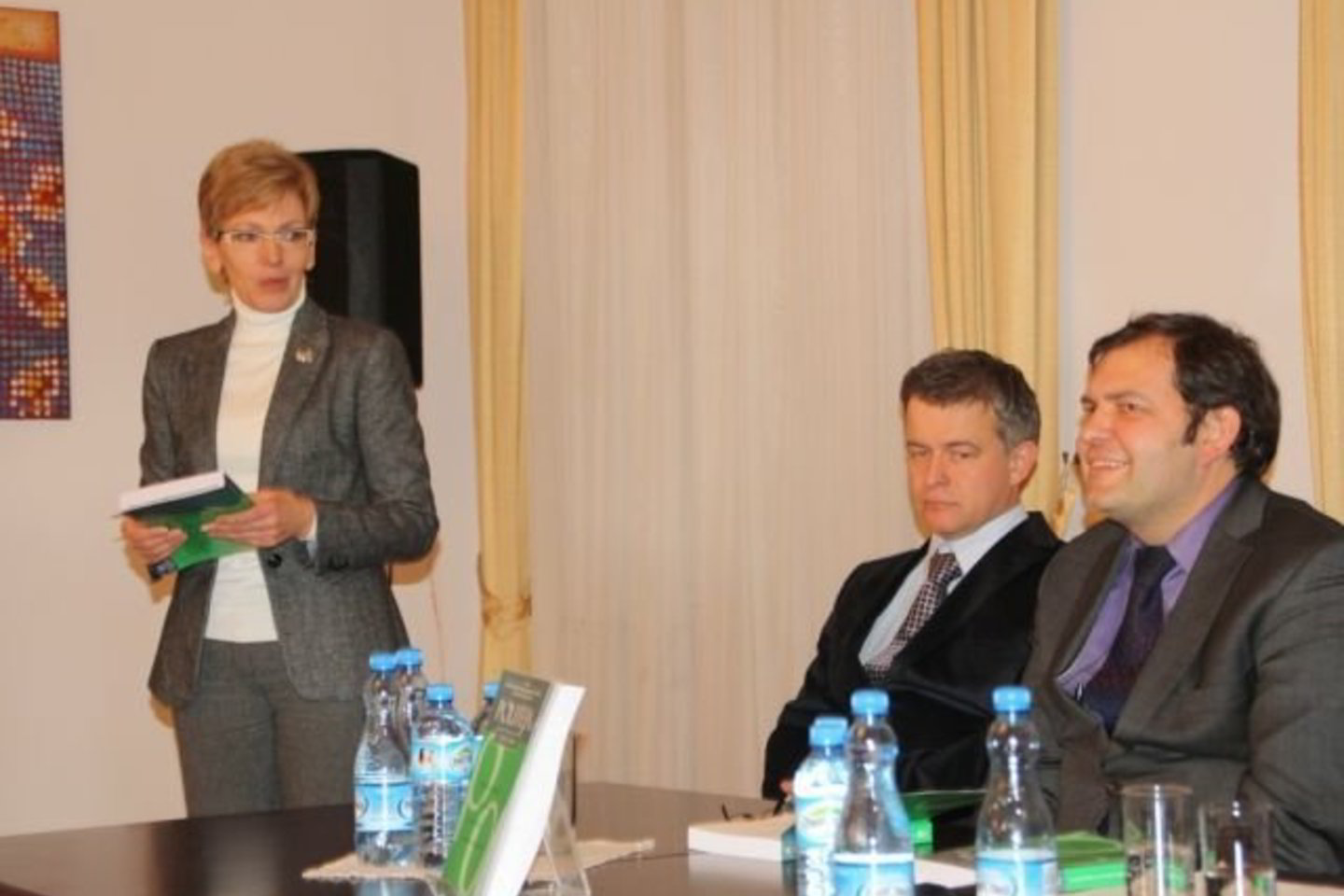 Po leidinio pristatymo vyko diskusijos apie šiandieninius Lietuvos ir Lenkijos santykius.