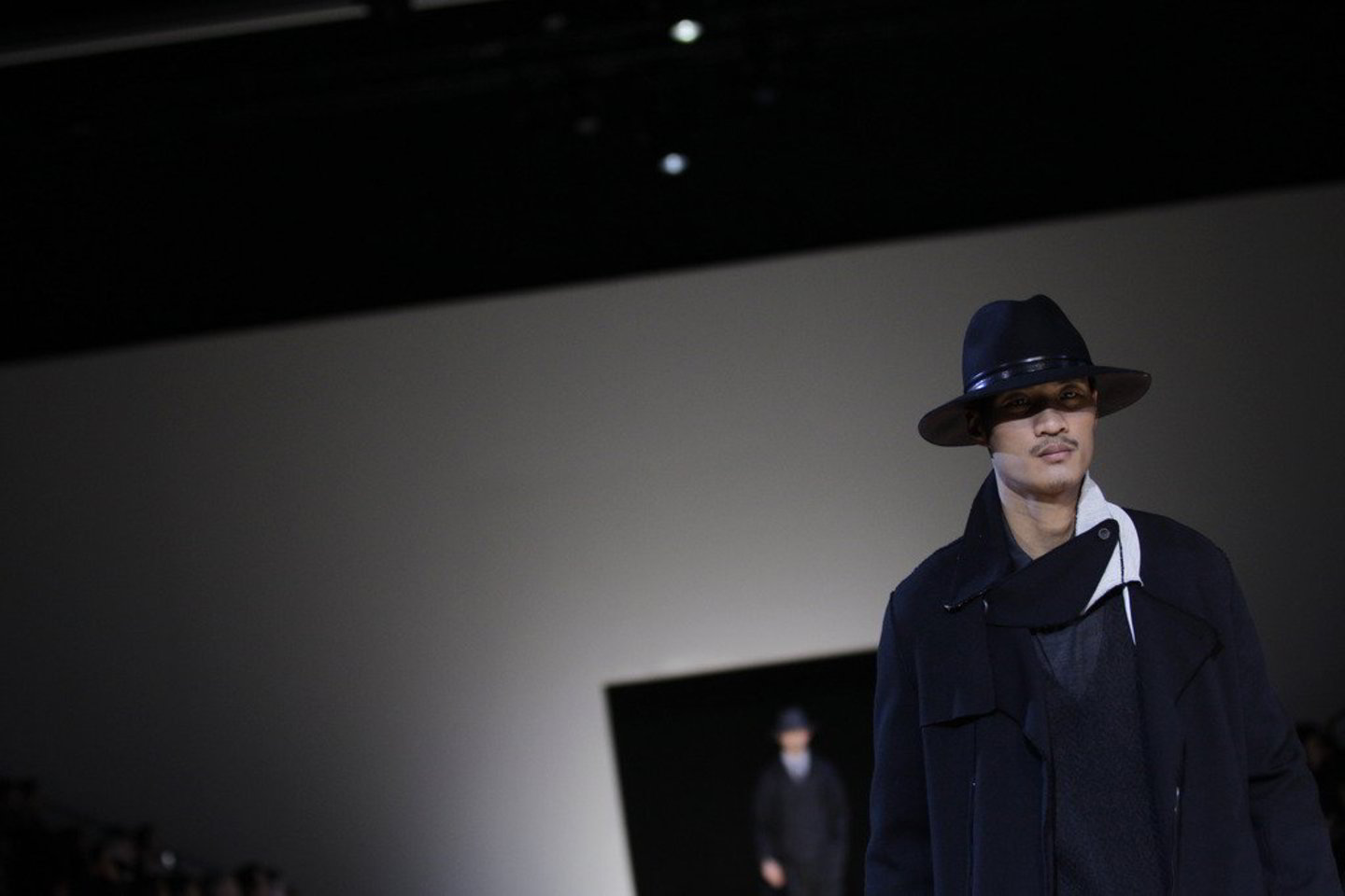 „Emporio Armani“ 2012-2013 metų rudens ir žiemos kolekcija.