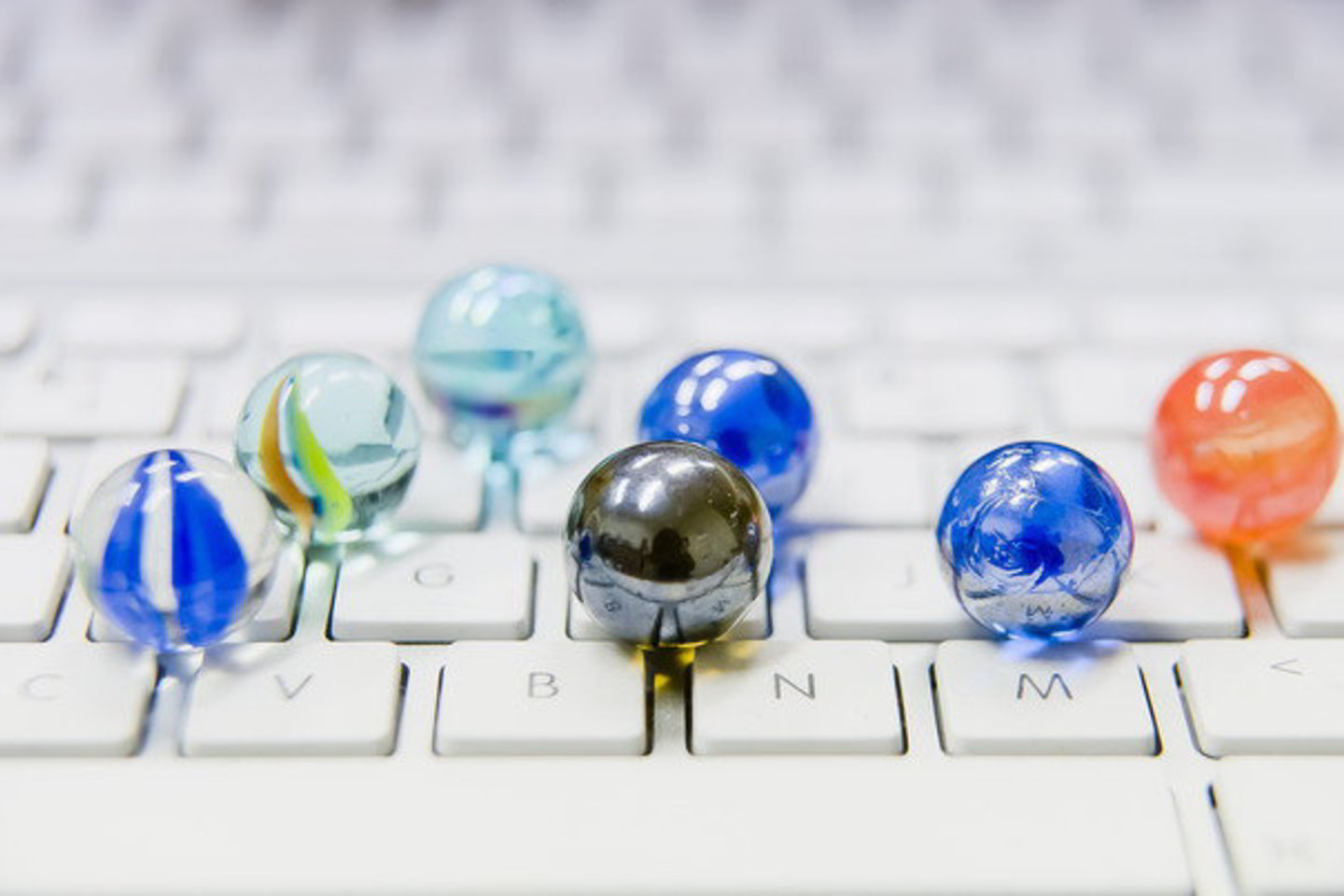 Pernai internetu darbo daugiausia ieškojo asmenys iki 30 metų amžiaus.