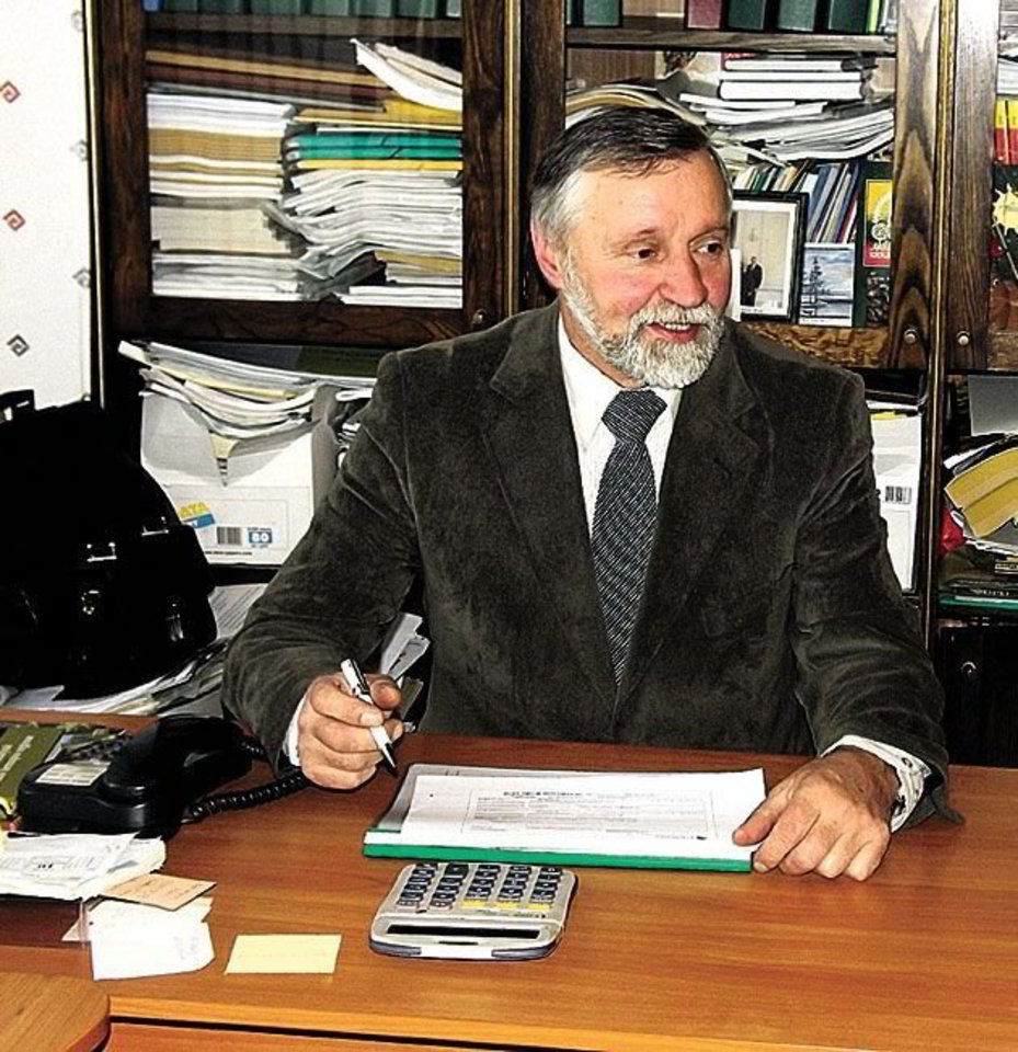 - Kooperatyvas „Šeimos ūkis“ veiklą žada plėsti ir ketina teikti logistikos paslaugas smulkiesiems ūkininkams, - sako kooperatyvo administratorius Vidas Juodsnukis.