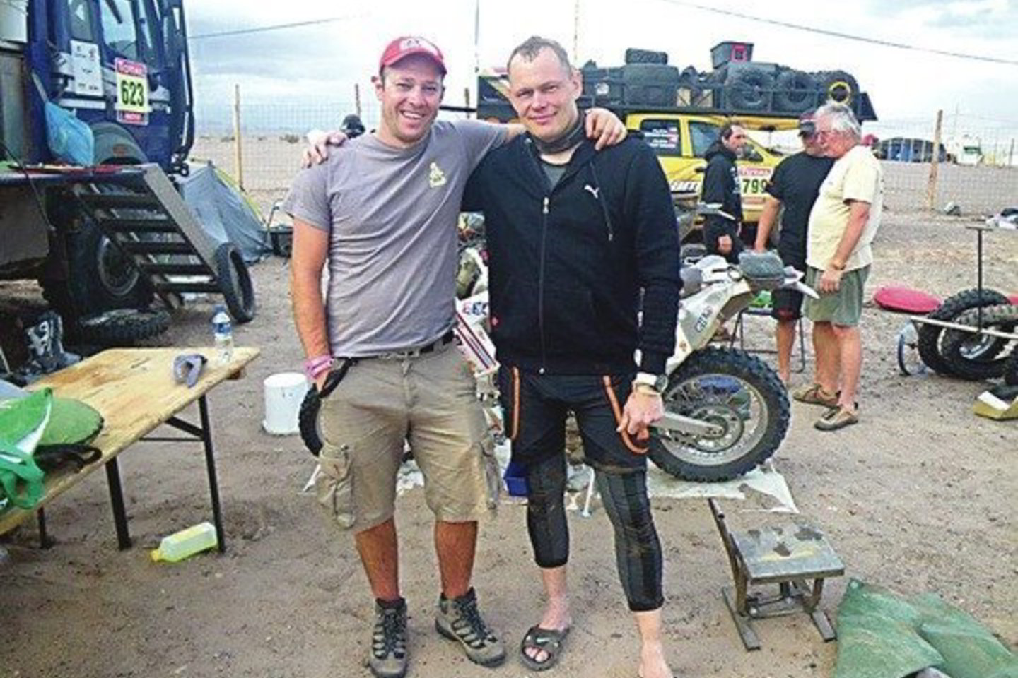 Dakarą yra įveikę tik du motociklininkai iš Lietuvos: G.Igaris (dešinėje) – šiemet, M.Slapšys – 2009 m.