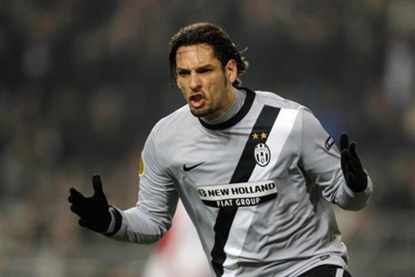 „Juventus“ sirgaliai Amauri parduoda internetinėje parduotuvėje „eBay“.