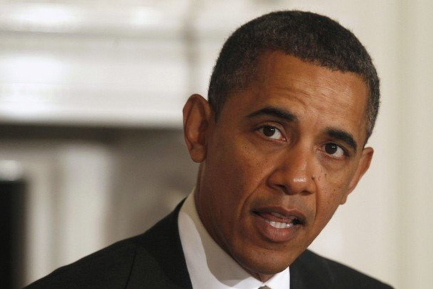 „Paprašėme jį grąžinti. Laukiame, ką atsakys iraniečiai“, - sakė B.Obama.