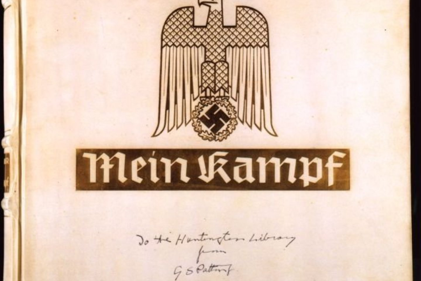 "Mein Kampf" - garsiausias Austrijoje gimusio A.Hitlerio veikalas.