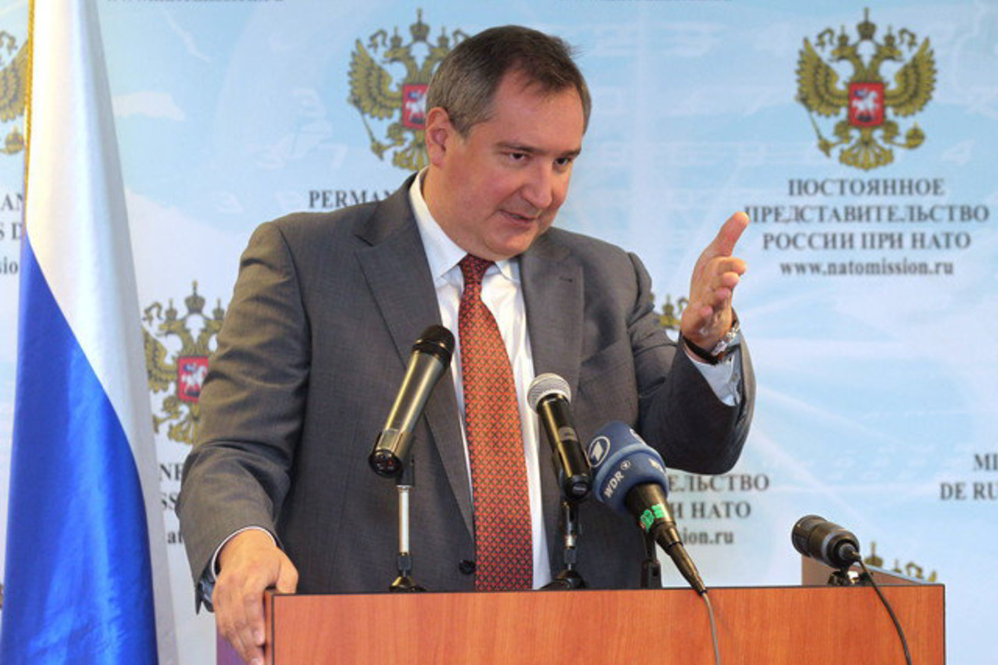 D.Rogozinas pašiepė NATO vadovą.