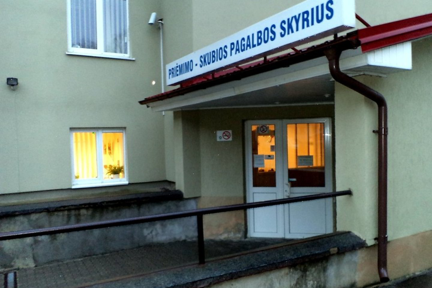 Sužeistam vyrui Šilutės ligoninės priėmimo skyriuje buvo suteikta būtinoji pagalba.