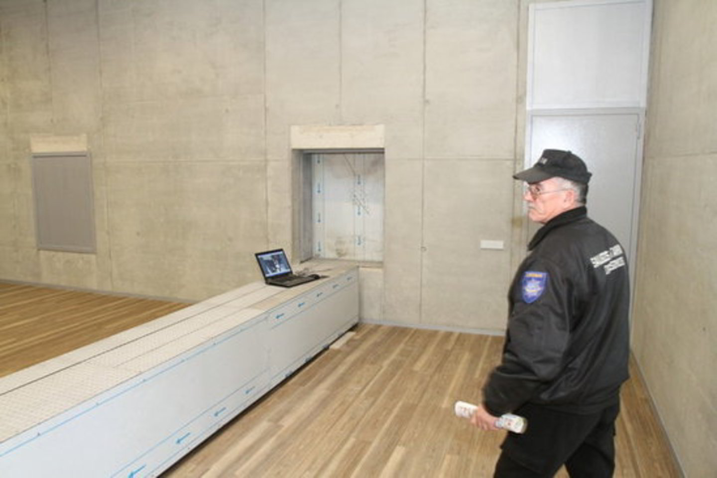 Šiuo metu kremuojama naudojant vieną kremavimo liniją, per dieną kremuojama vidutiniškai po 5 mirusiųjų palaikus.