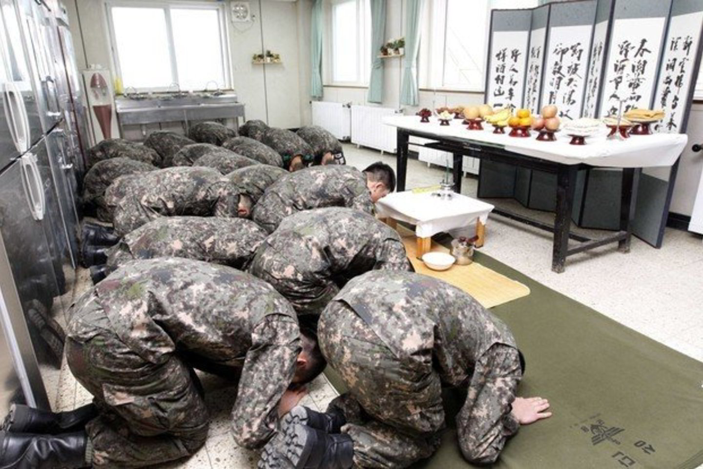 Pietų ir Šiaurės Korėjos santykiai tapo dar labiau įtempti po Kim Jong-ilo mirties.