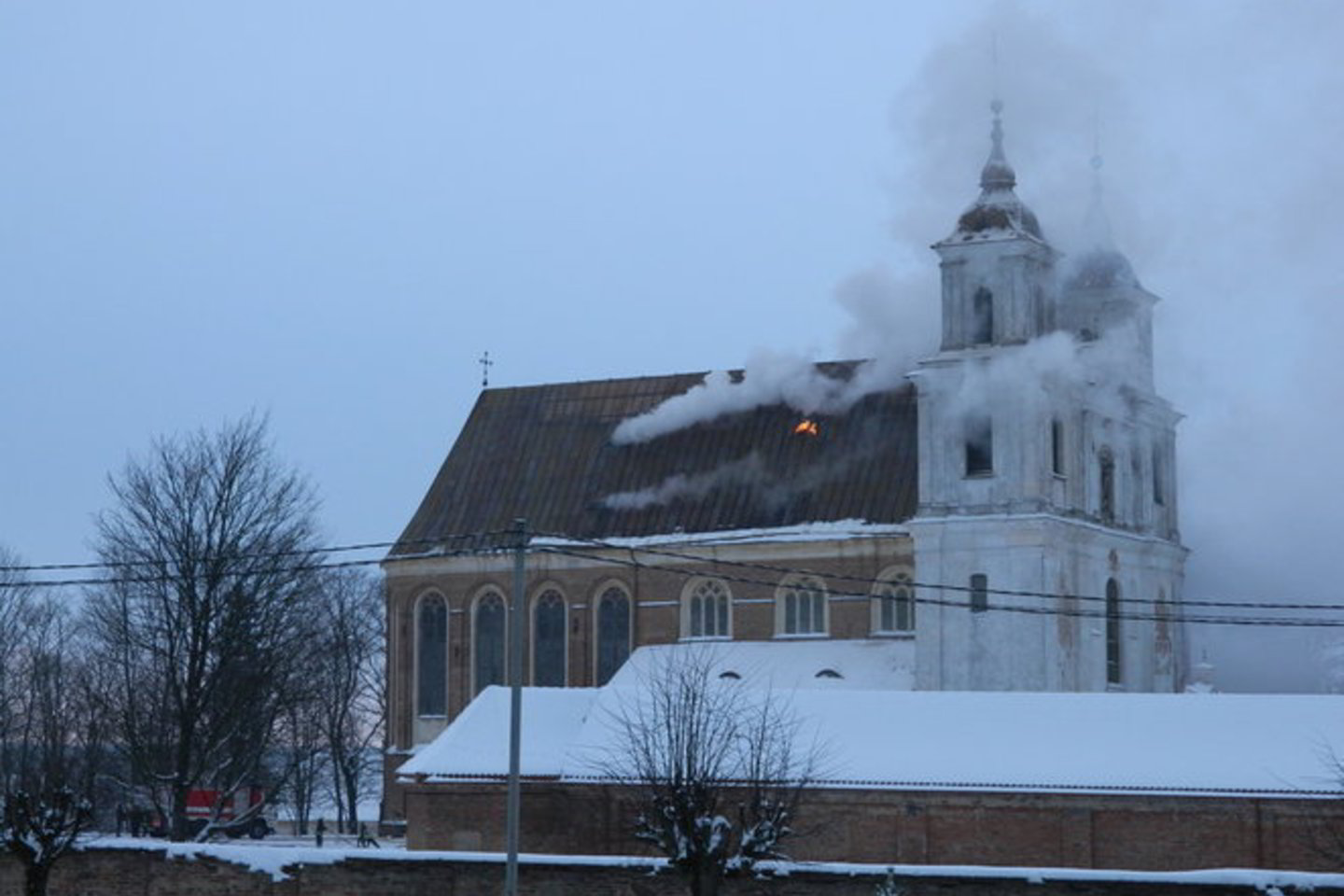 Tytuvėnų vienuolynui gaisro padarytą žalą šiuo metu vertina Kultūros paveldo departamento speciali komisija ir draudimo bendrovės ekspertai.