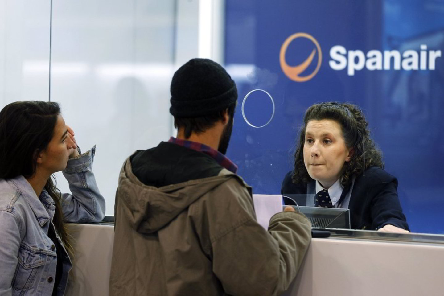 "Spanair" nutraukus skrydžius, grįžti negali 20 tūkst. keleivių.