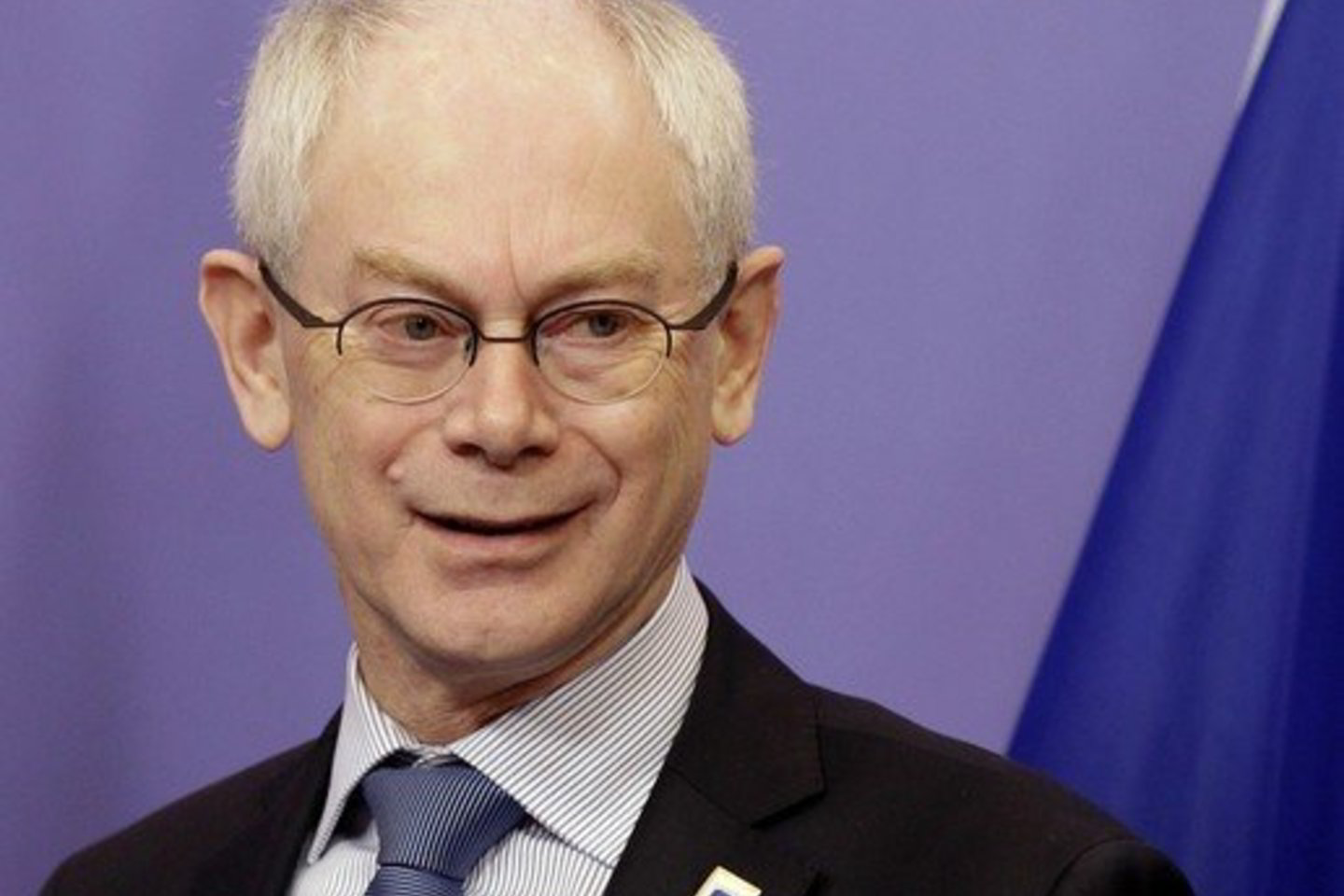 „Mes sunkiai dirbome, kad įveiktume krizę. Padarėme didelę pažangą, bet dar nepriėjome kelio galo“, - sakė H.V.Rompuy.
