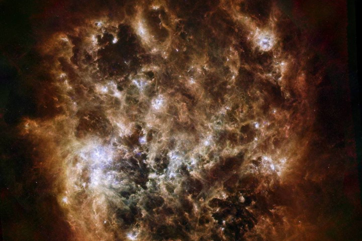 Apie galimybę apskristi mėnulį kosminiu laivu „Sojuz“ kompanija „Space Adventures“ paskelbė 2005 metų rugpjūtį, tada kelionės kaina siekė 100 mln. dolerių.