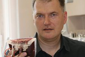 Pareikšti įtarimai Kraujo donorystės centro vadovui