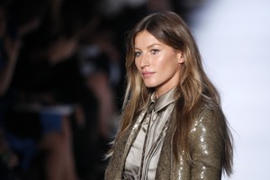 Daugiausia uždirbančių modelių dešimtukas