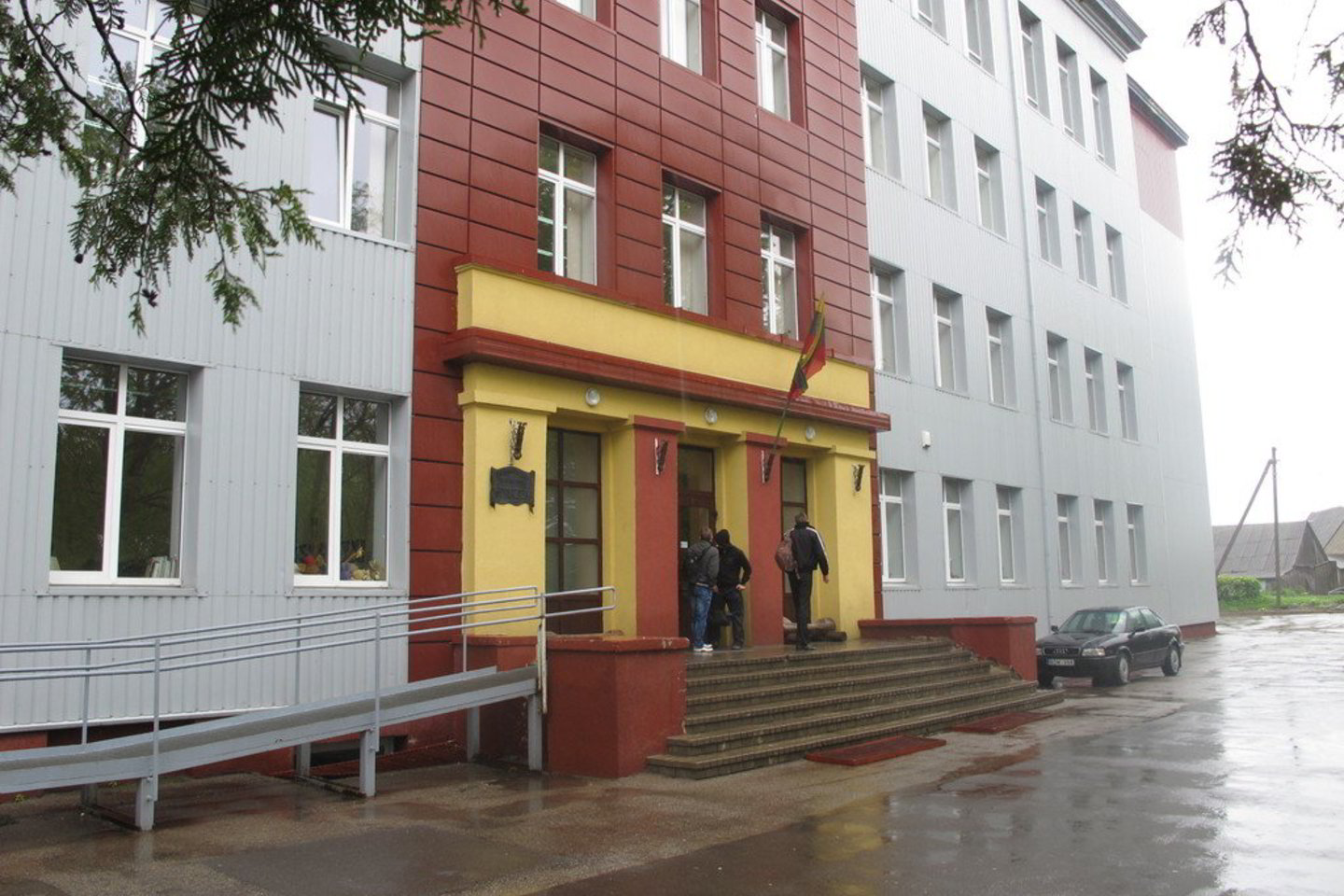 Skaudvilės gimnazijos abiturientai egzaminų laukia su nerimu.