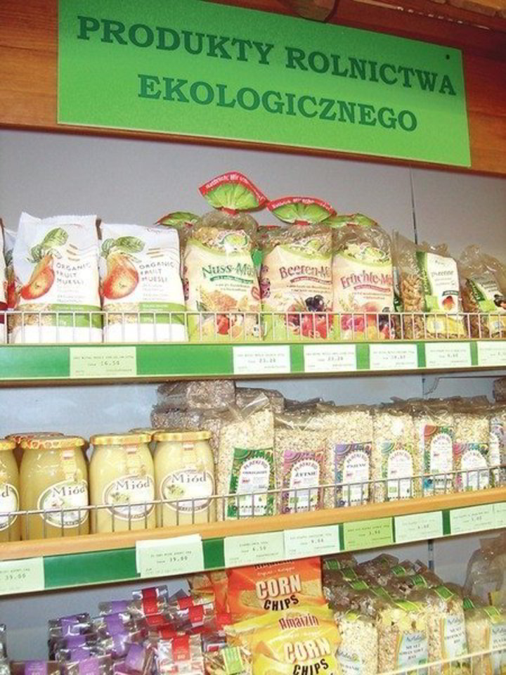 Lenkijoje jau nebegalima pasitikėti net ekologiškų produktų kokybe.