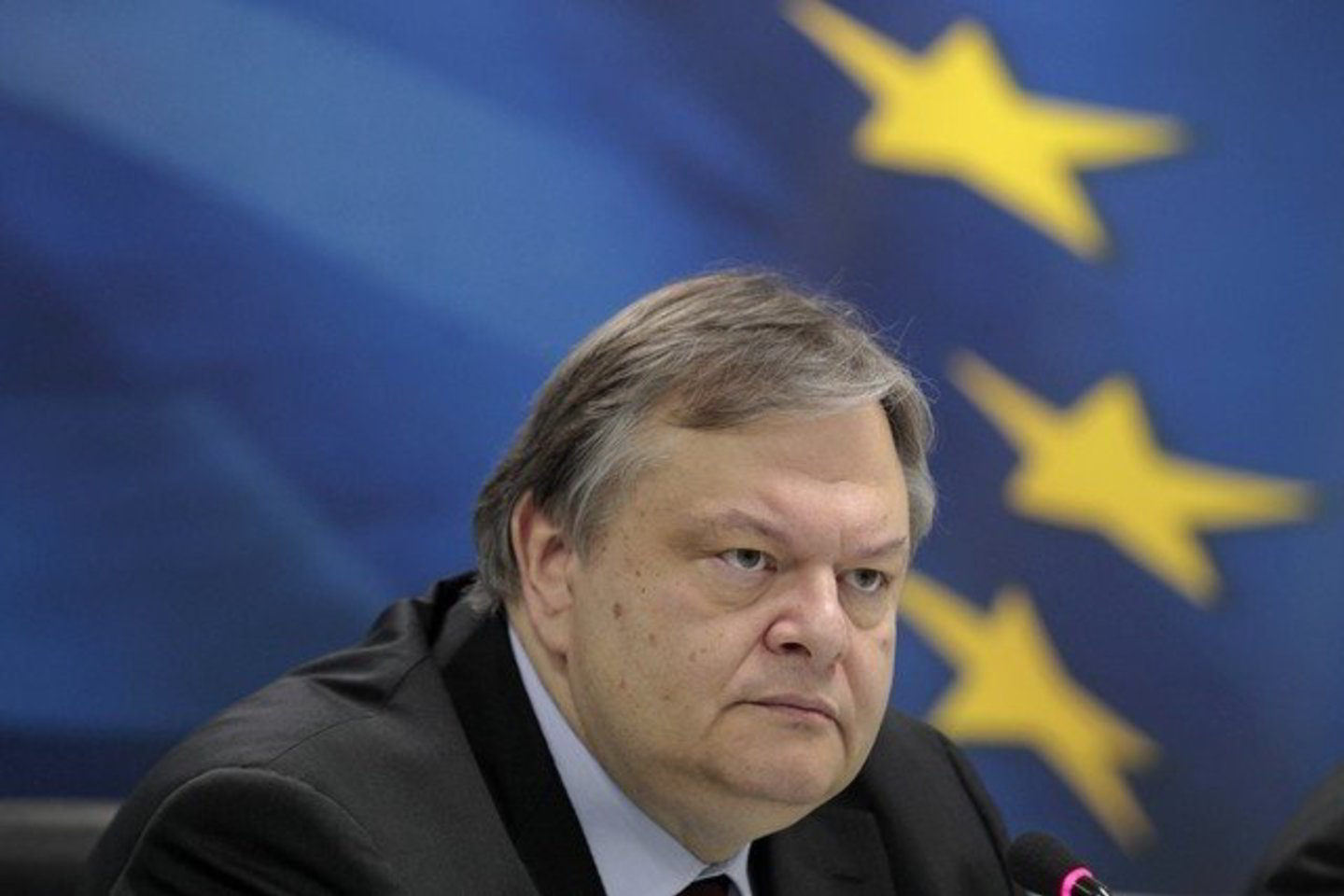 Graikijos finansų ministras Evangelas Venizelos nusprendė atsistatydinti.