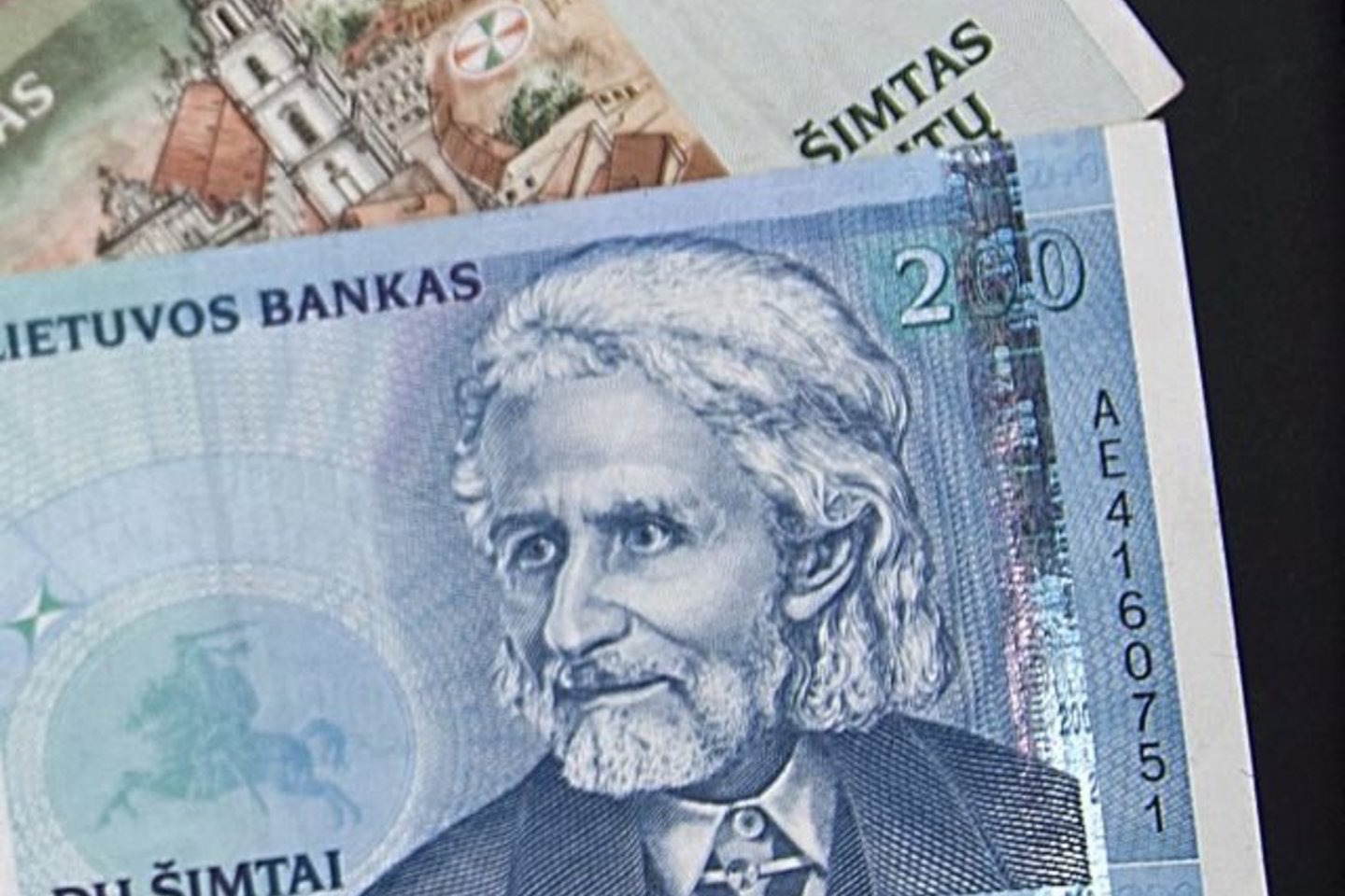 Senutė po „bankininkės“ apsilankymo neberado 10 tūkstančių litų.