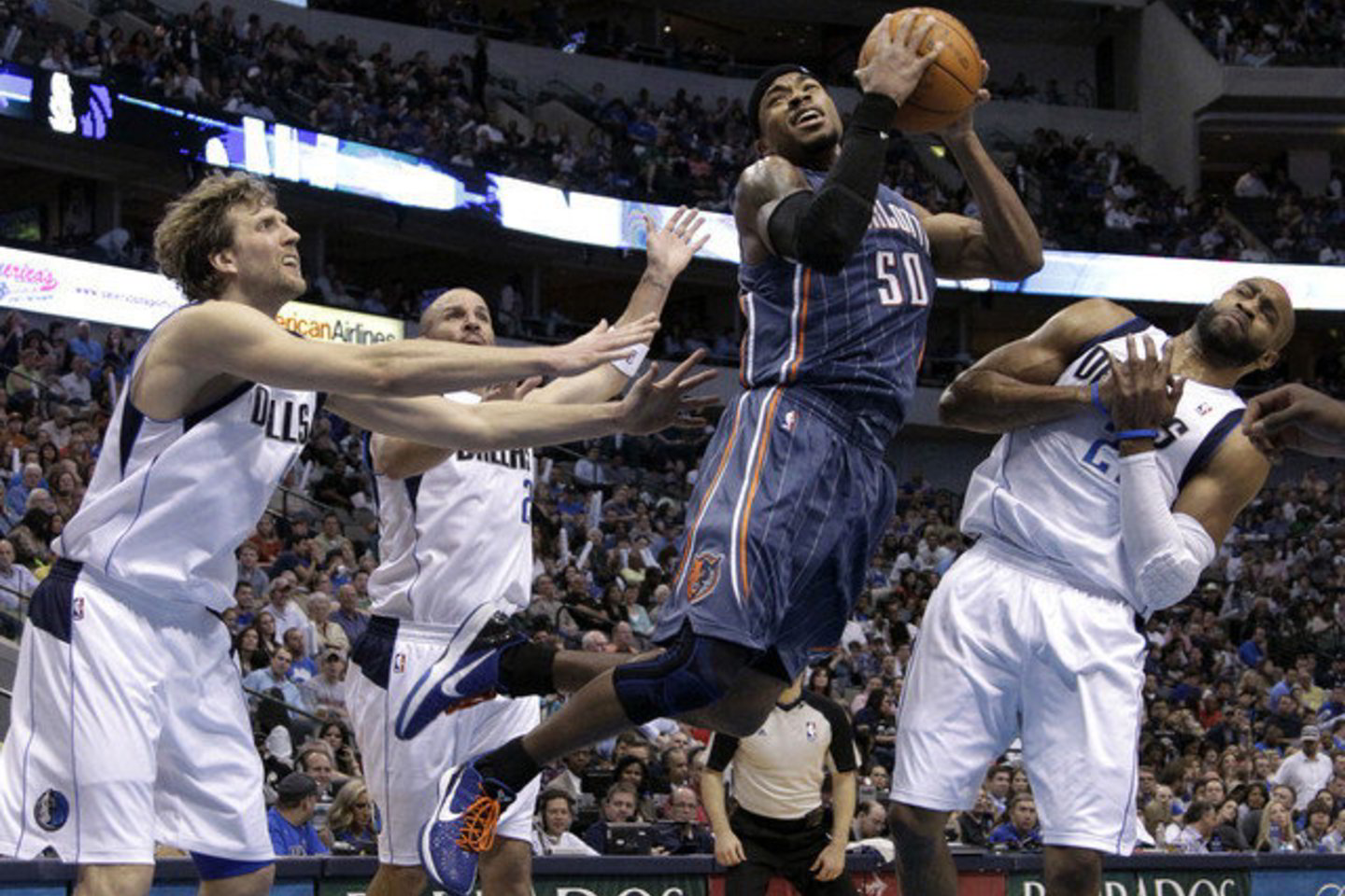 "Mavericks" ir "Bobcats" mačo akimirkos.