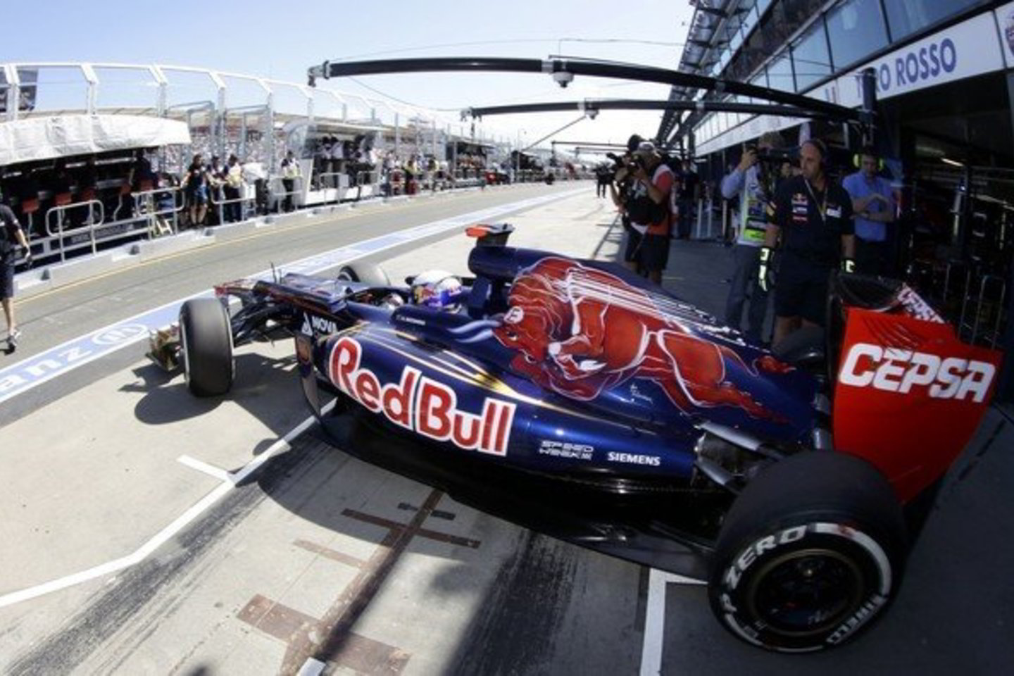 Australijos GP kvalifikacijoje triumfavo „McLaren“ komanda.