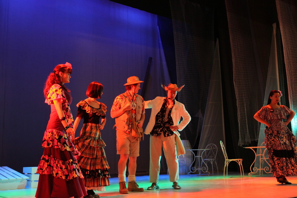 Premjera Panevėžio muzikiniame teatre nukelia į karštąją Meksiką