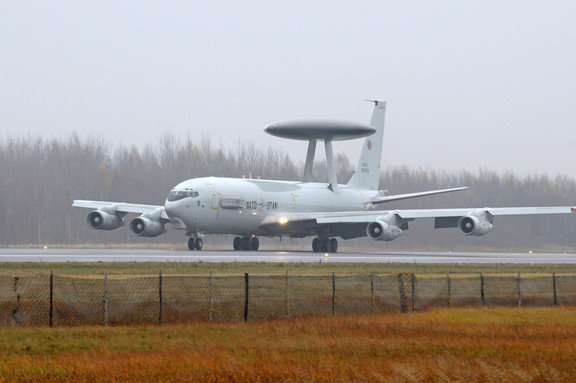 Pažvelkite į jį iš vidaus: NATO orlaivis AWACS