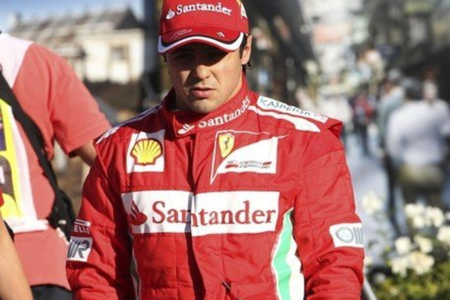 Italijos žiniasklaidos teigimu, „Ferrari“ turėtų nelaukti šio sezono pabaigos, kai baigsis sutartis su F. Massa, ir brazilą atleisti daug anksčiau.