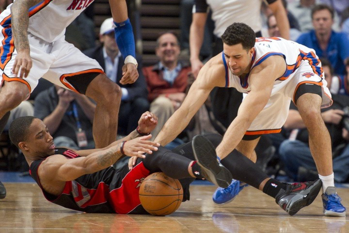 "Knicks" (balta apranga) akivaizdžiai pranoko "Raptors"