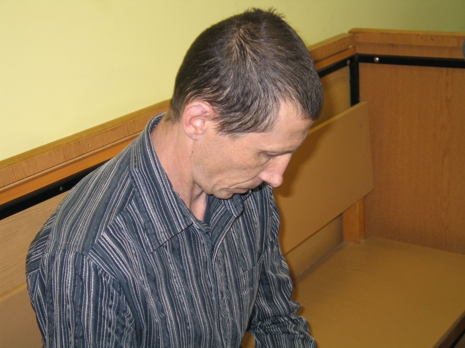 Keturių vaikų motiną nužudęs vyras pripažintas recidyvistu